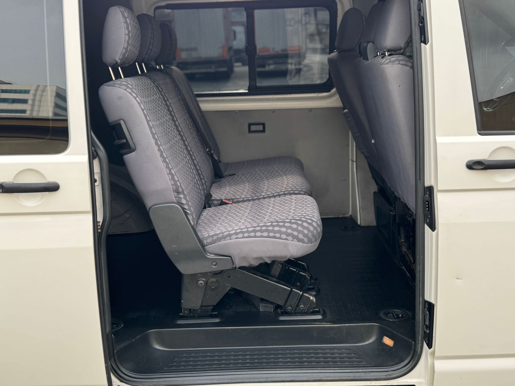 TAKSİTLE ARABA SATIŞ MERKEZİ''2018 MODEL 150'LİK TRANSPORTER ELDEN SEN